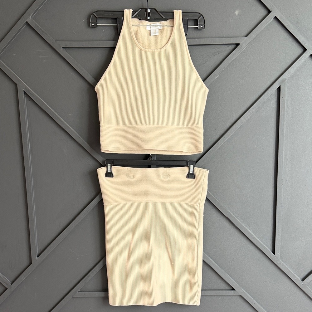House of Harlow 1960 Cream Ribbed Two-Piece Skirt Set